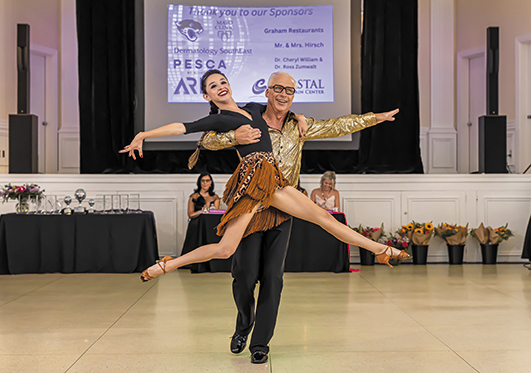 TCL Dancing with the Doctors 2310A