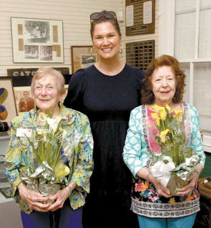 MNL Mand Museum Miss Aggie 2506A