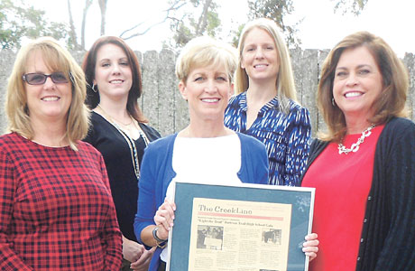 tcl-with-photo-lores