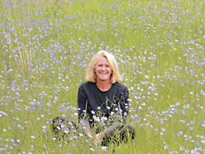 Get to Know Peggy Rush