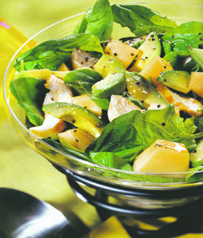 FNL Pantry Raiders Chicken and Spinach Salad 1910 LORES