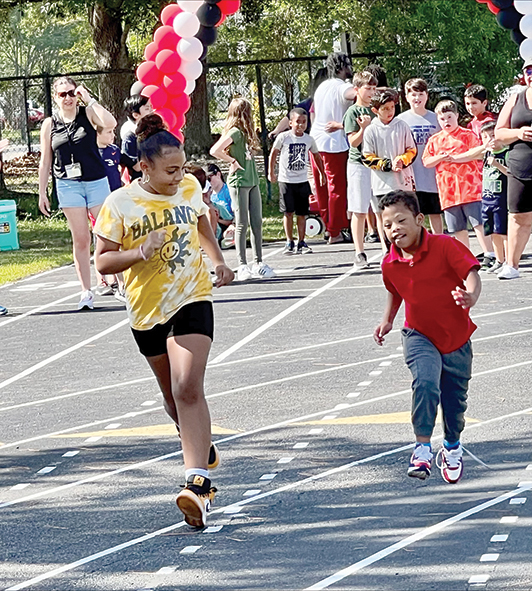 MNL Mand Oaks track meet 2306