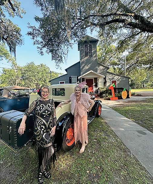 MNL Mand Comm Club celebrates centennial 2308A