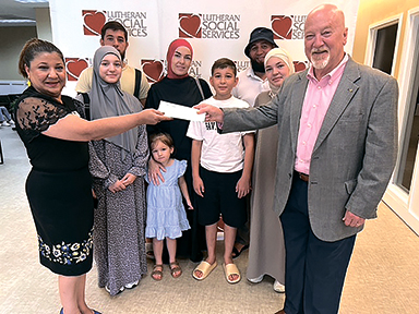 MNL Rotary Ukraine refugees and Mandarin Food Bank 2401A