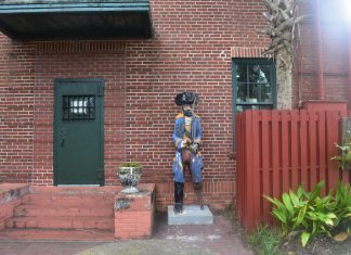 Makeover or Mate: Fernandina Beach City Commission discusses future of Peg Leg Pete