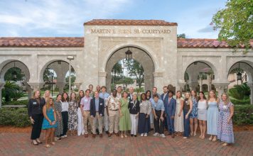 The inaugural class of Jones Fellows gathers with mentors, members of the Jones family and School leadership at the Welcome Dinner marking the launch of the Jones Fellows Program. Photo courtesy The Bolles School
